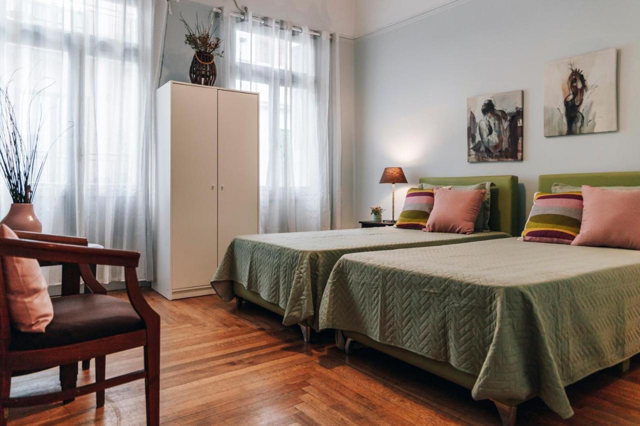 Monastiraki-Psiri, Old Town, 3-Bdr Apt, Sleep 6-10P, Spacious Court Yard Atene Esterno foto